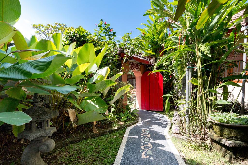Отель Baruna Sanur Экстерьер фото